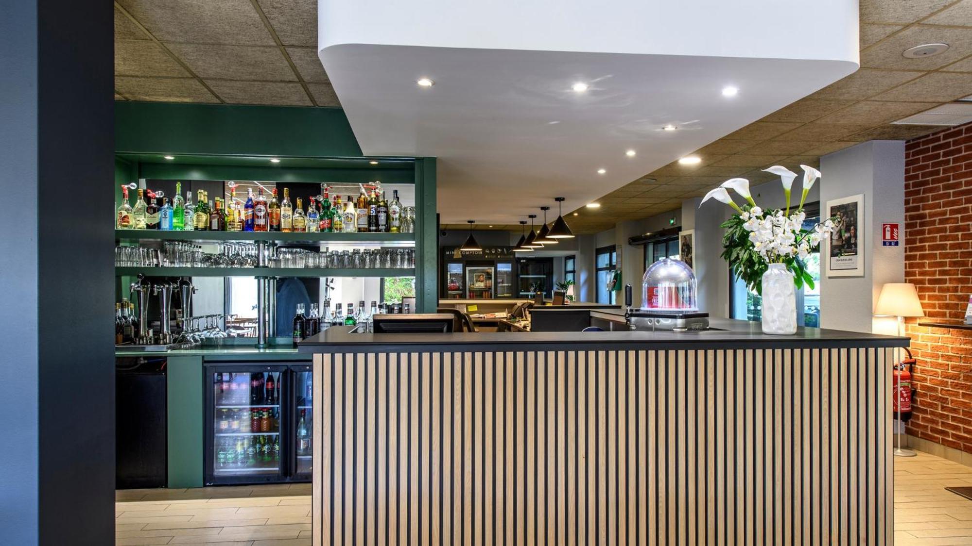 Campanile Prime - Nimes Centre Otel Dış mekan fotoğraf